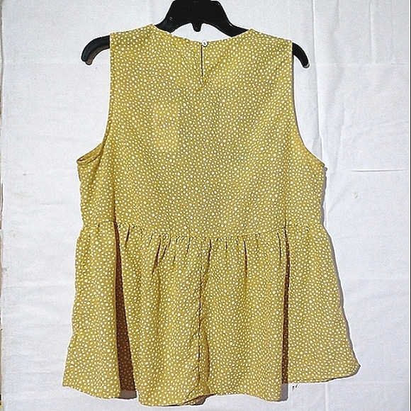 ENTRO Embroidered Polka Dot Multicolored Sleeveless Empire Waist Top NWT😀 - Picture 9 of 13